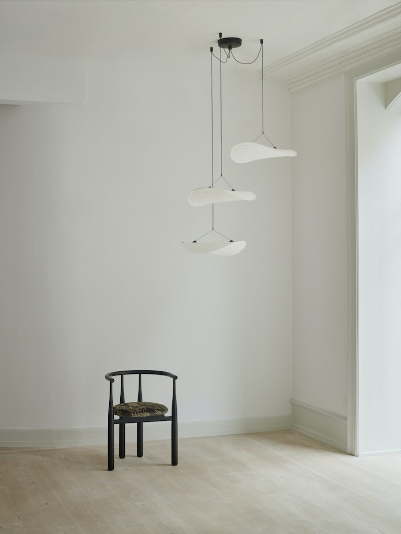 Tense Chandelier 55