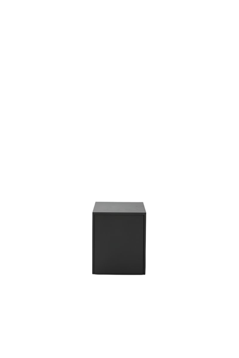 Mass Side Table w. Drawer