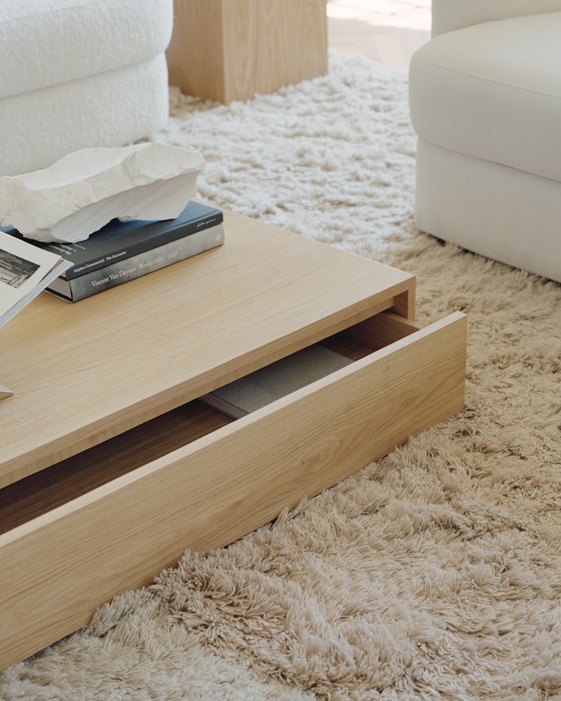Mass Wide Coffee Table w. Drawer