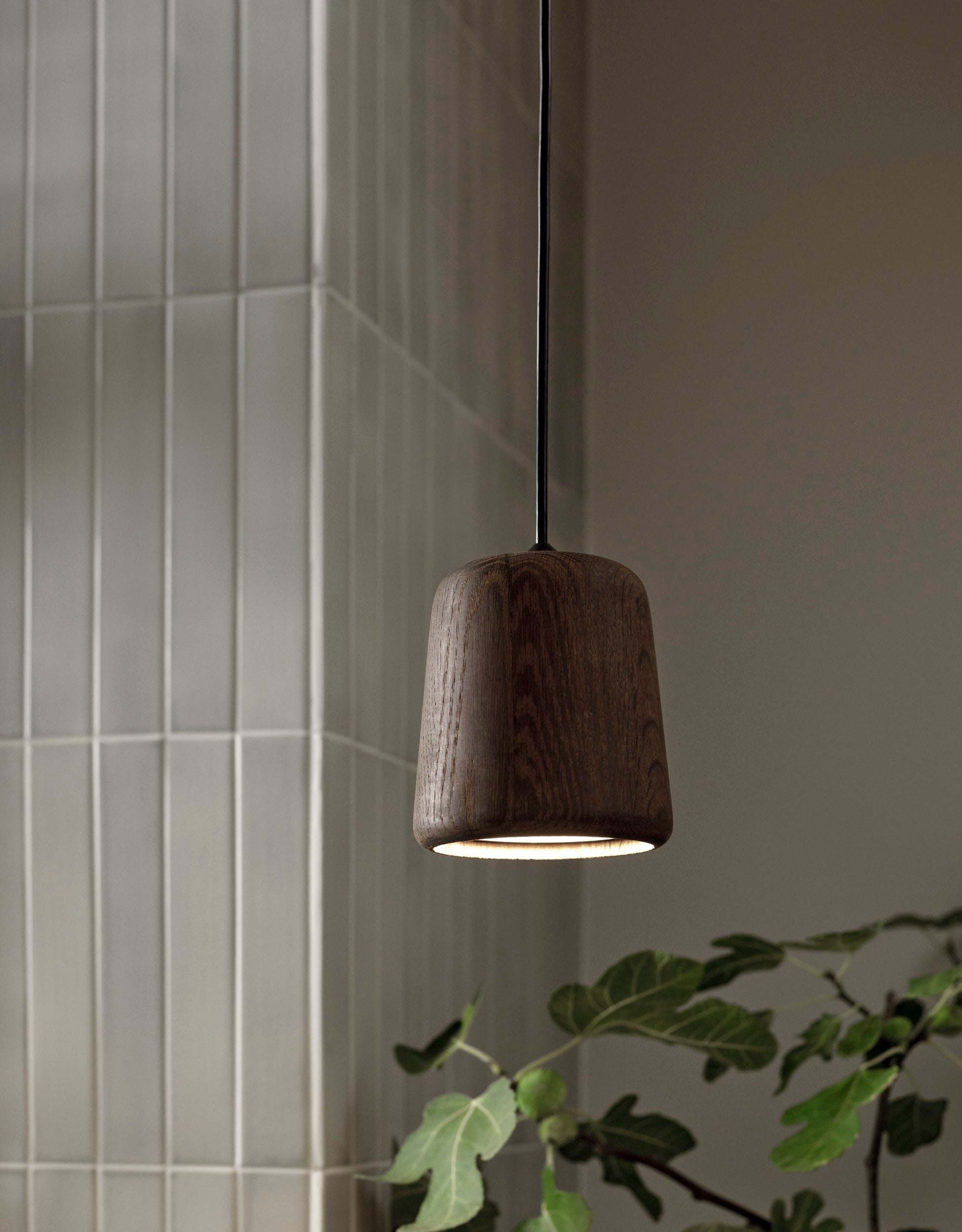 Material Pendant - Black Fitting