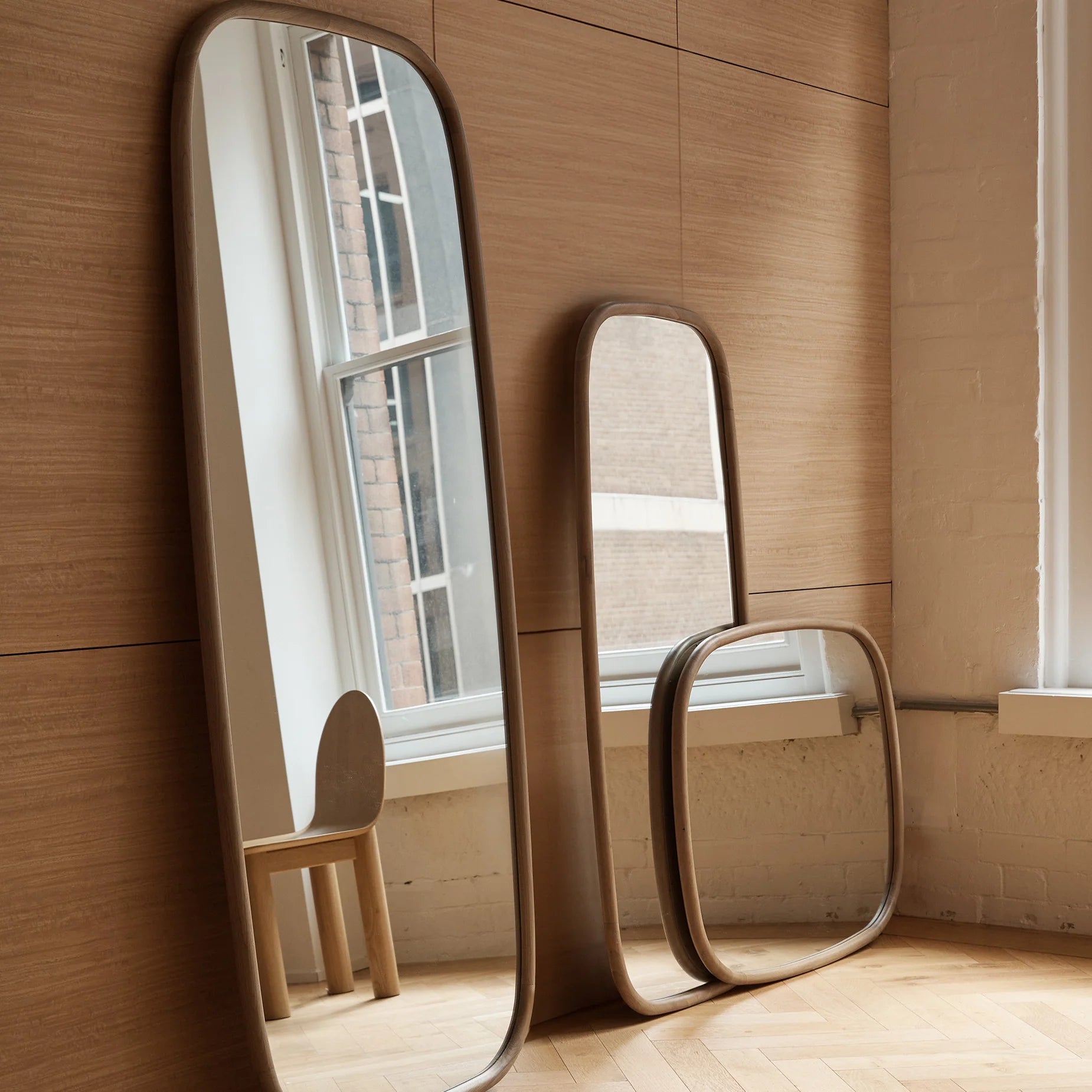Trim 153 Wall Mirror