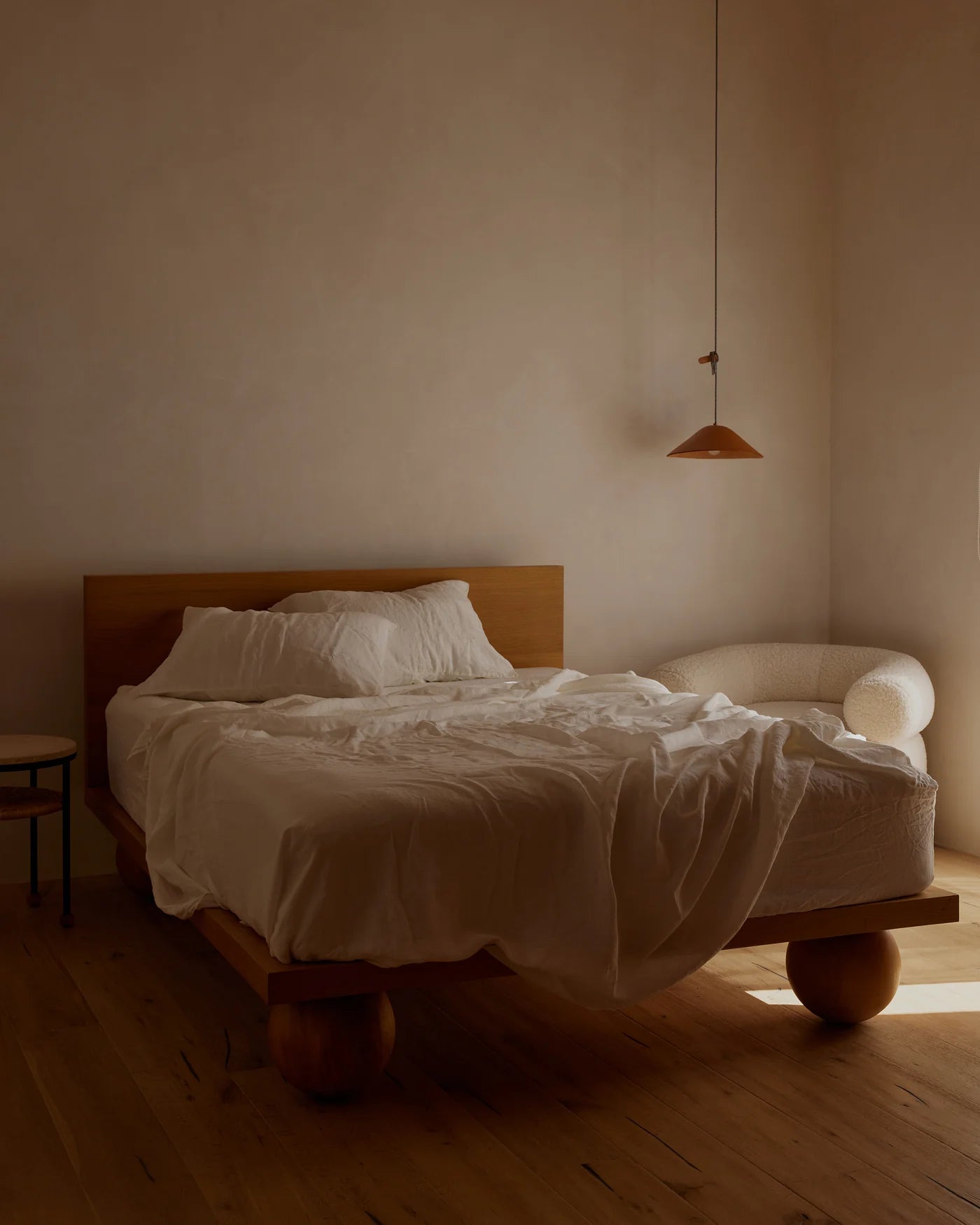 Yoko Queen Bed - Oak