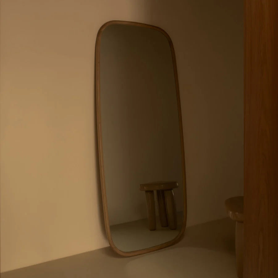 Trim Floor Leaning Mirror