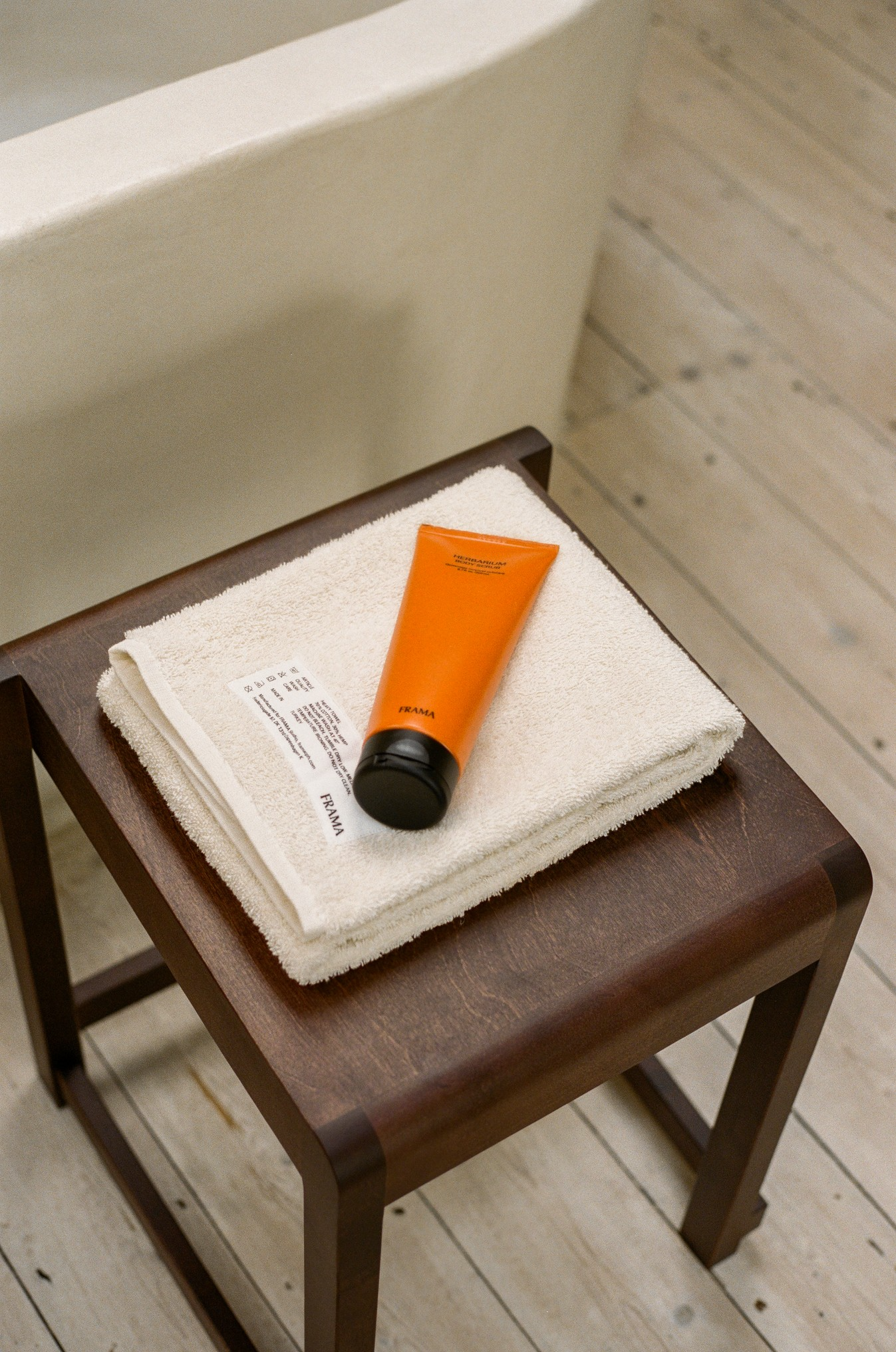 Frama Low Stool 01