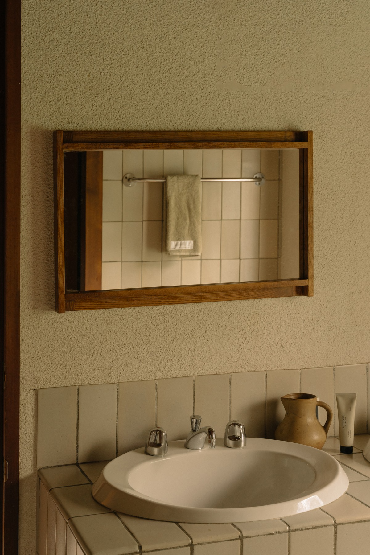 Symmetry Mirror Small