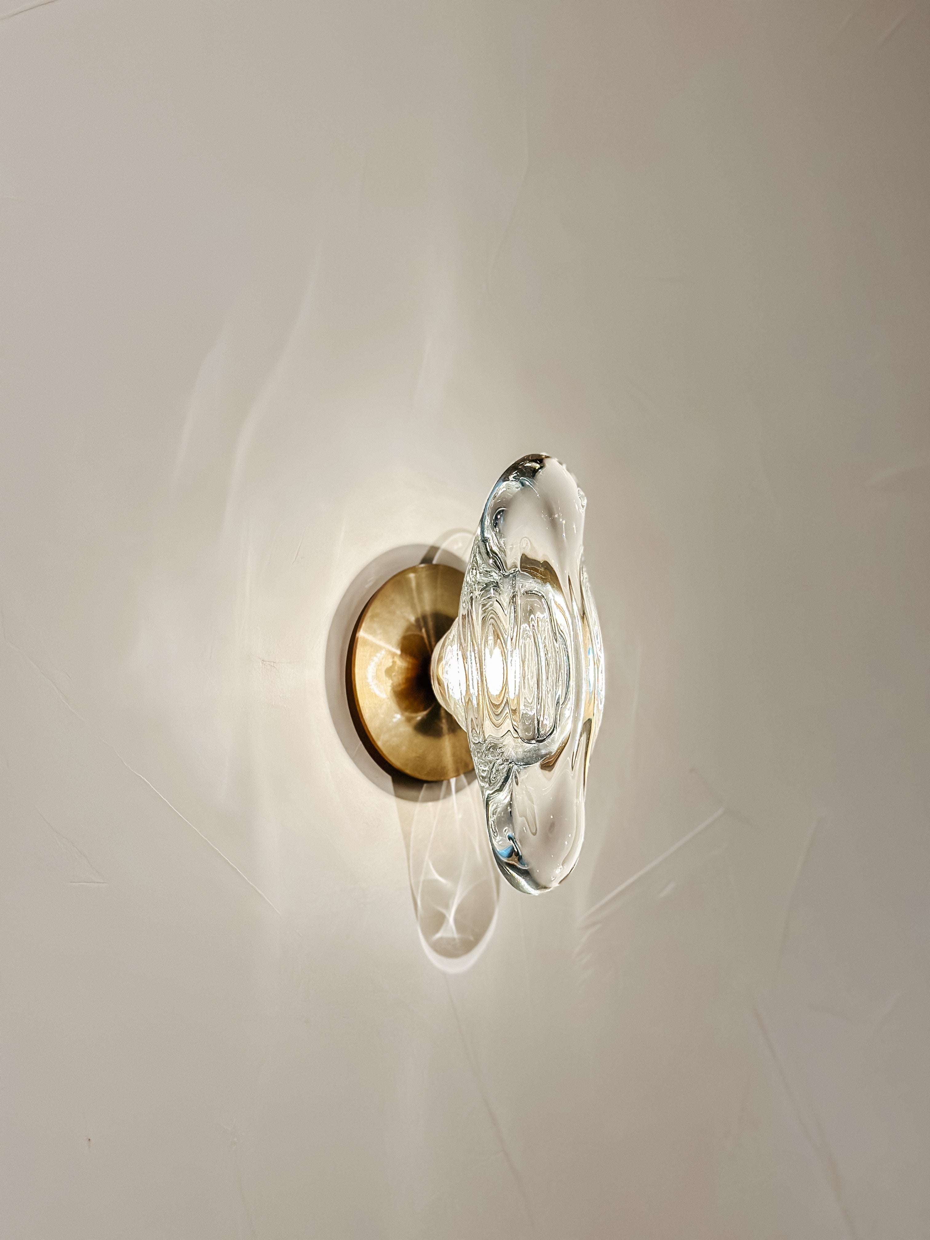 Flo Wall Light
