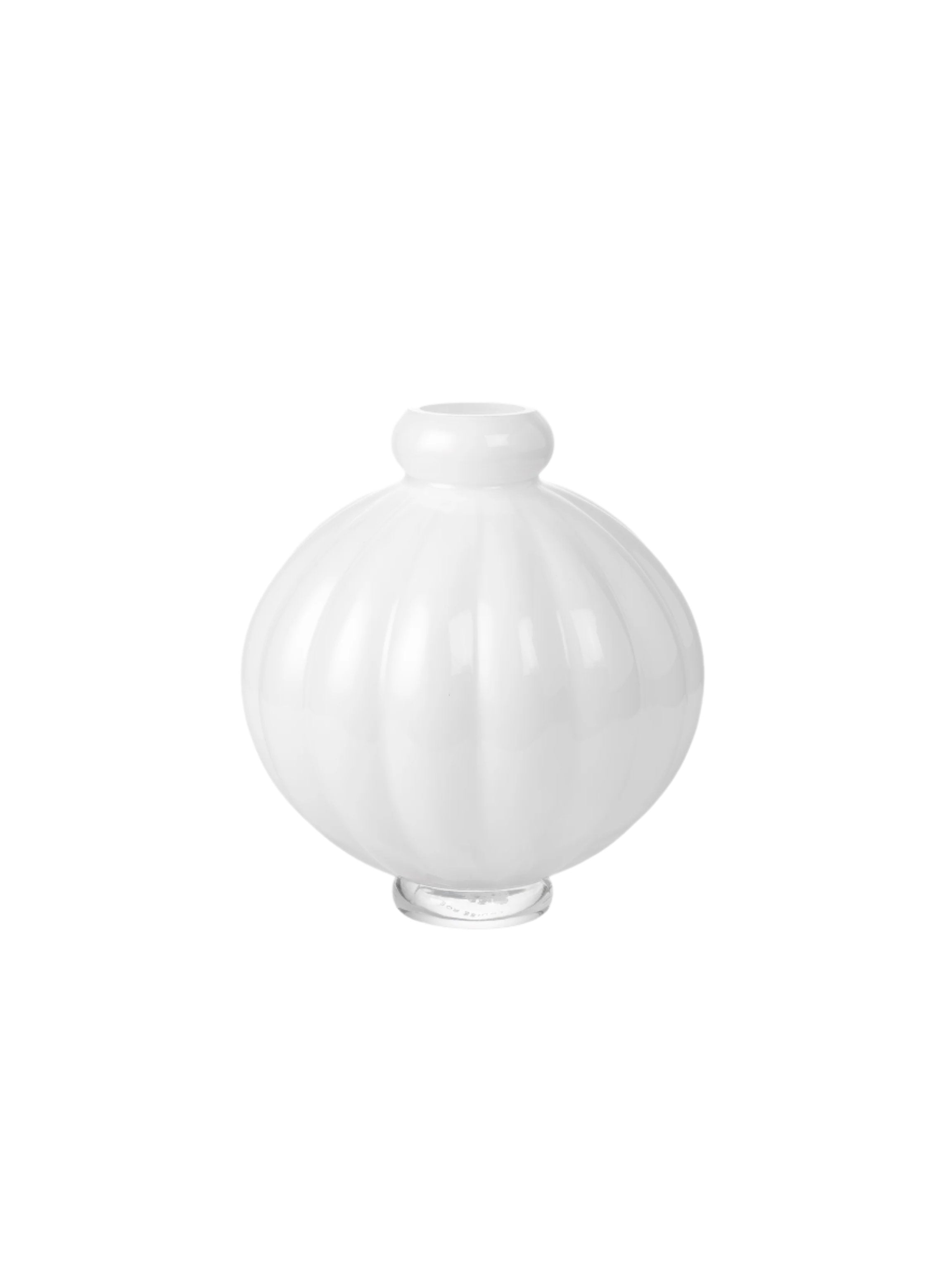 Balloon Vase 01 Glass - Opal White