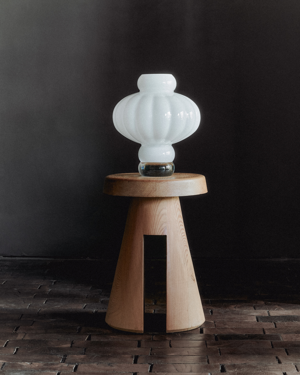 Balloon Vase 03