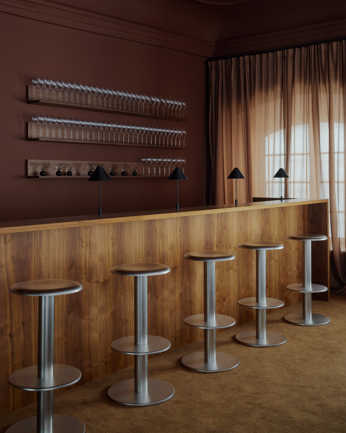 Coupe Barstool 75cm - Stainless Steel