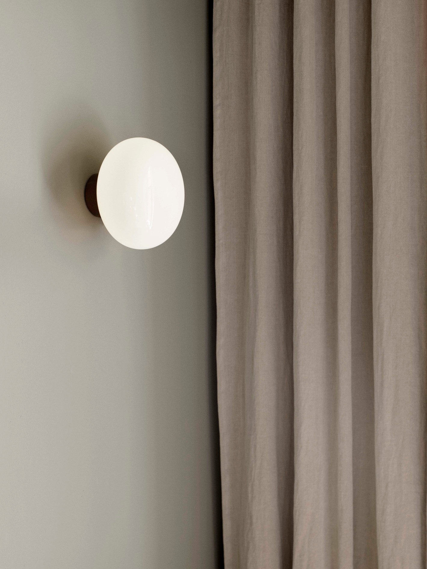 Karl Johan Wall Lamp