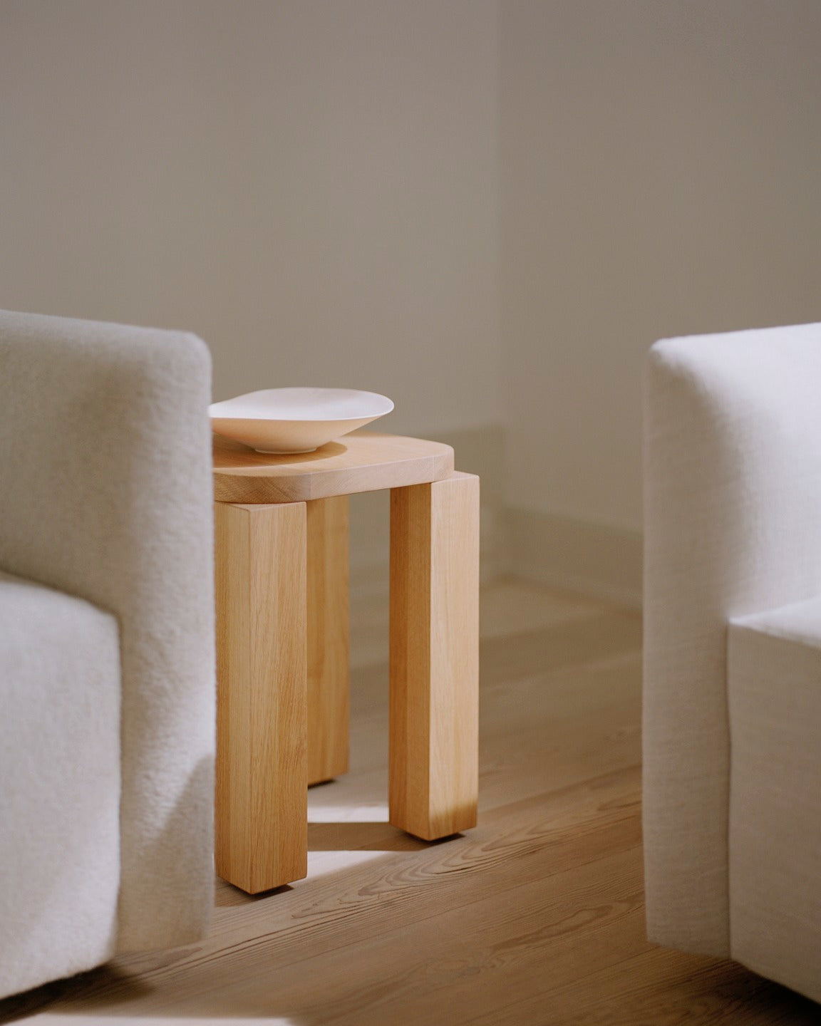 Atlas Stool
