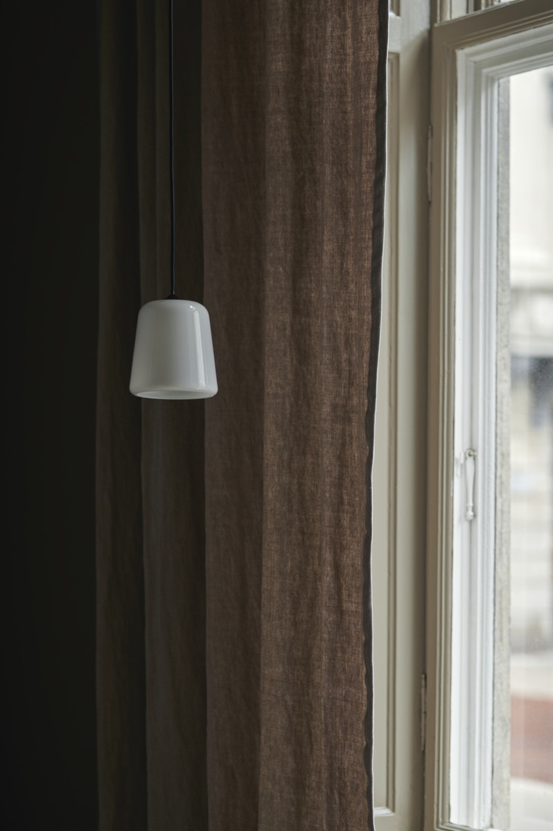 Material Pendant - Black Fitting
