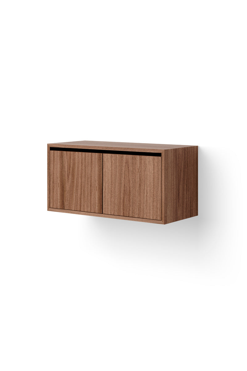 Cabinet Low w. Doors