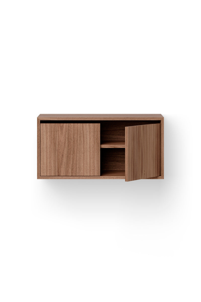 Cabinet Low w. Doors