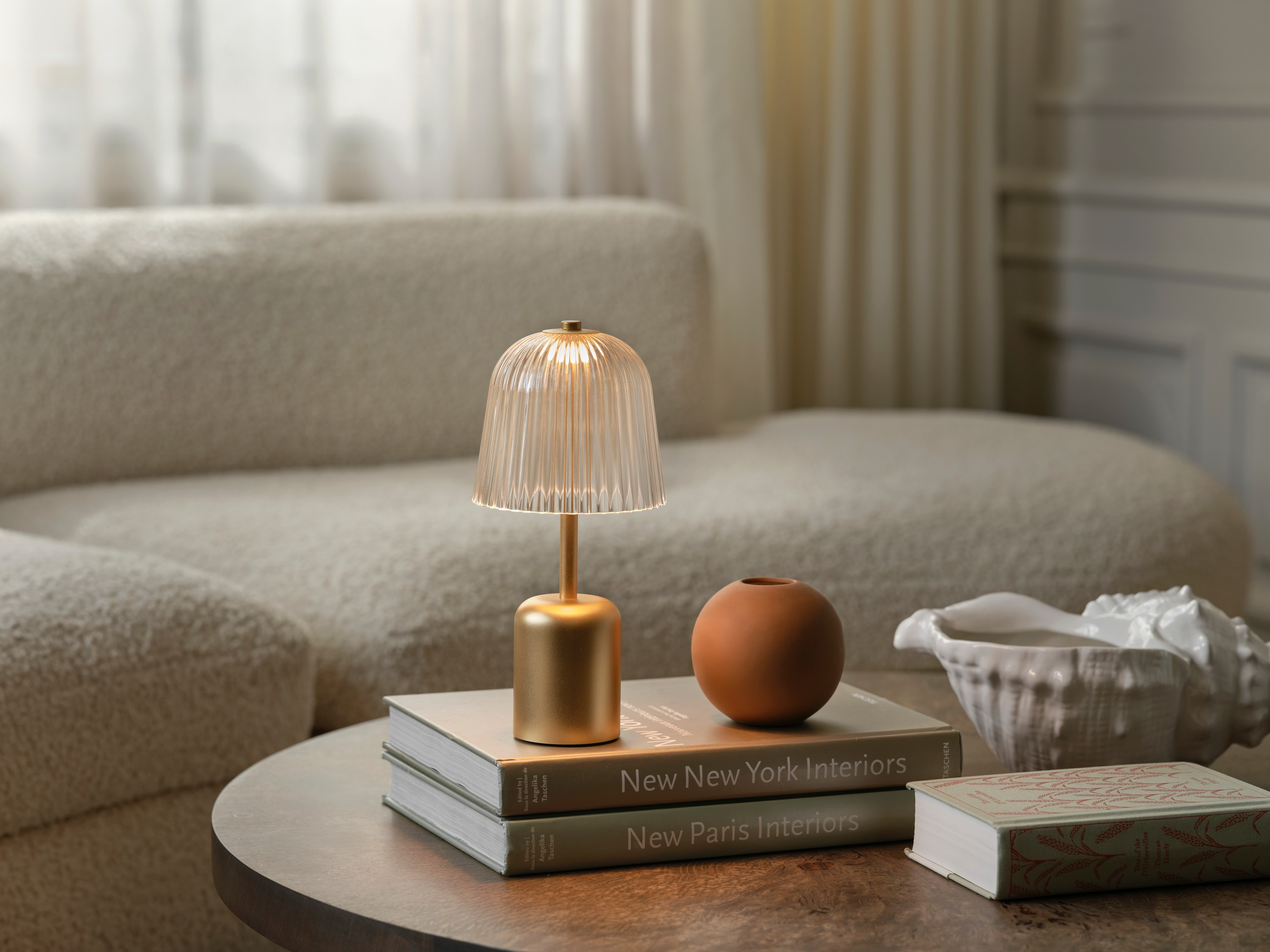 Asteea Portable Table Lamp