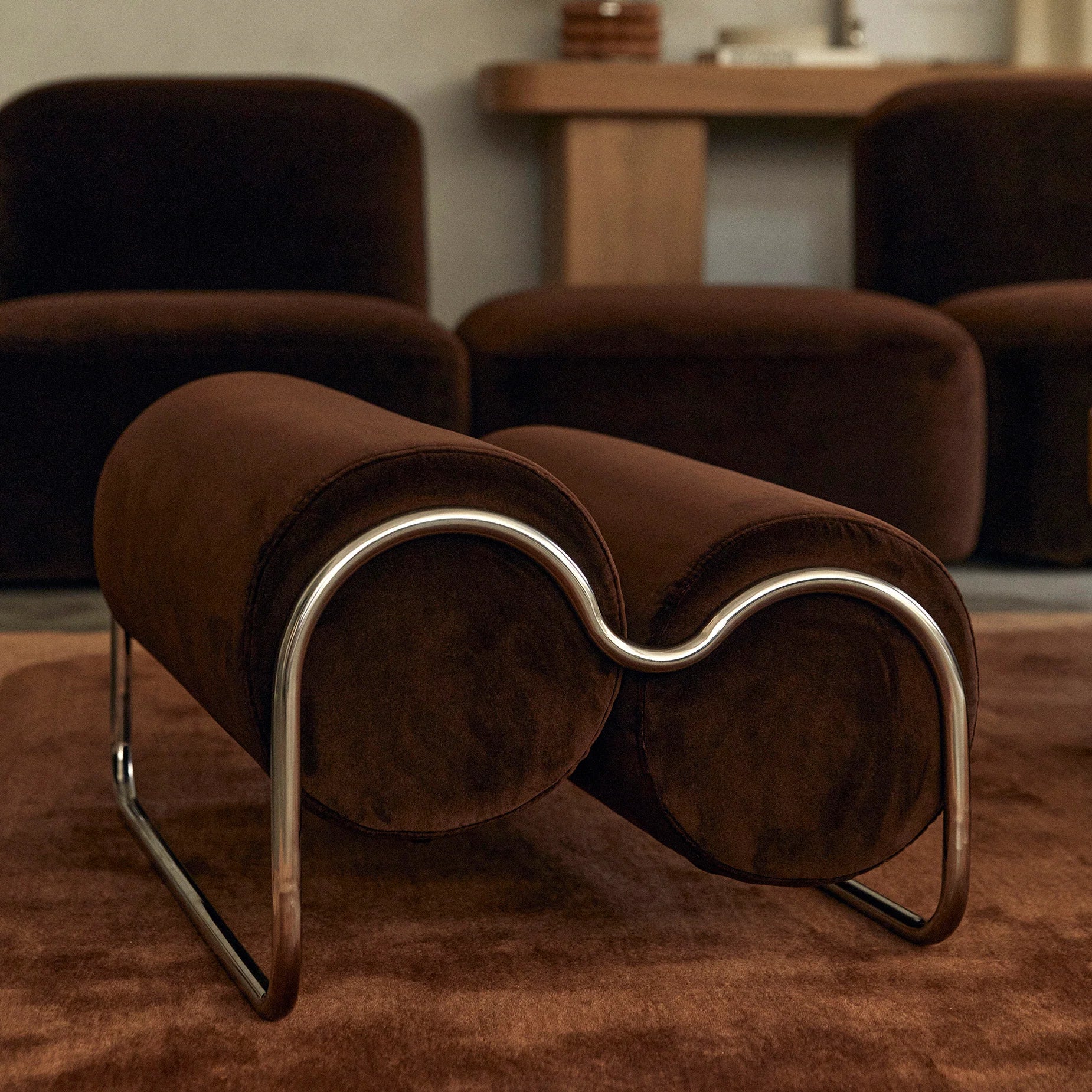 Chromeo Ottoman - Avalon Piccolo