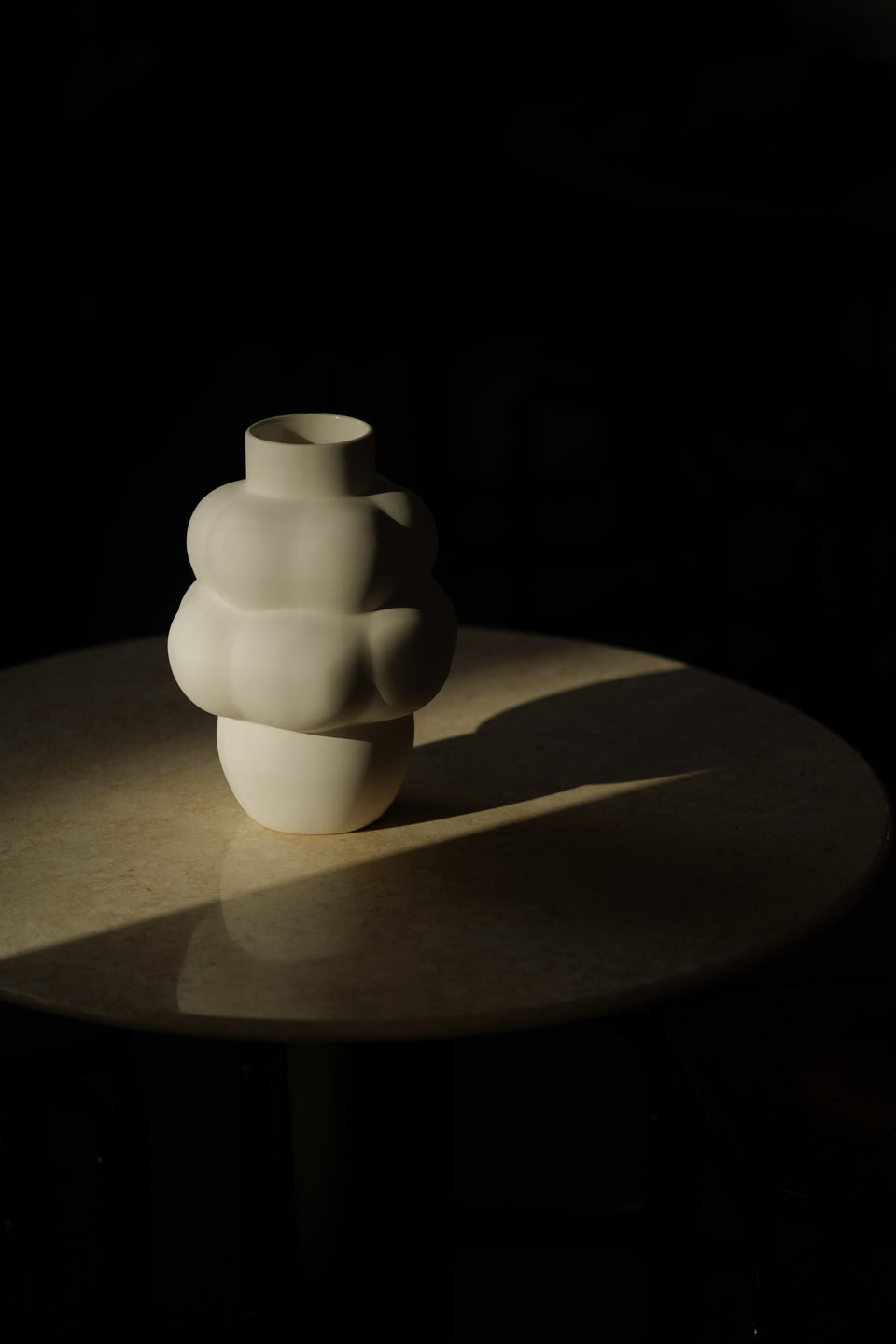 Ceramic Balloon Vase 04 Grande Raw White