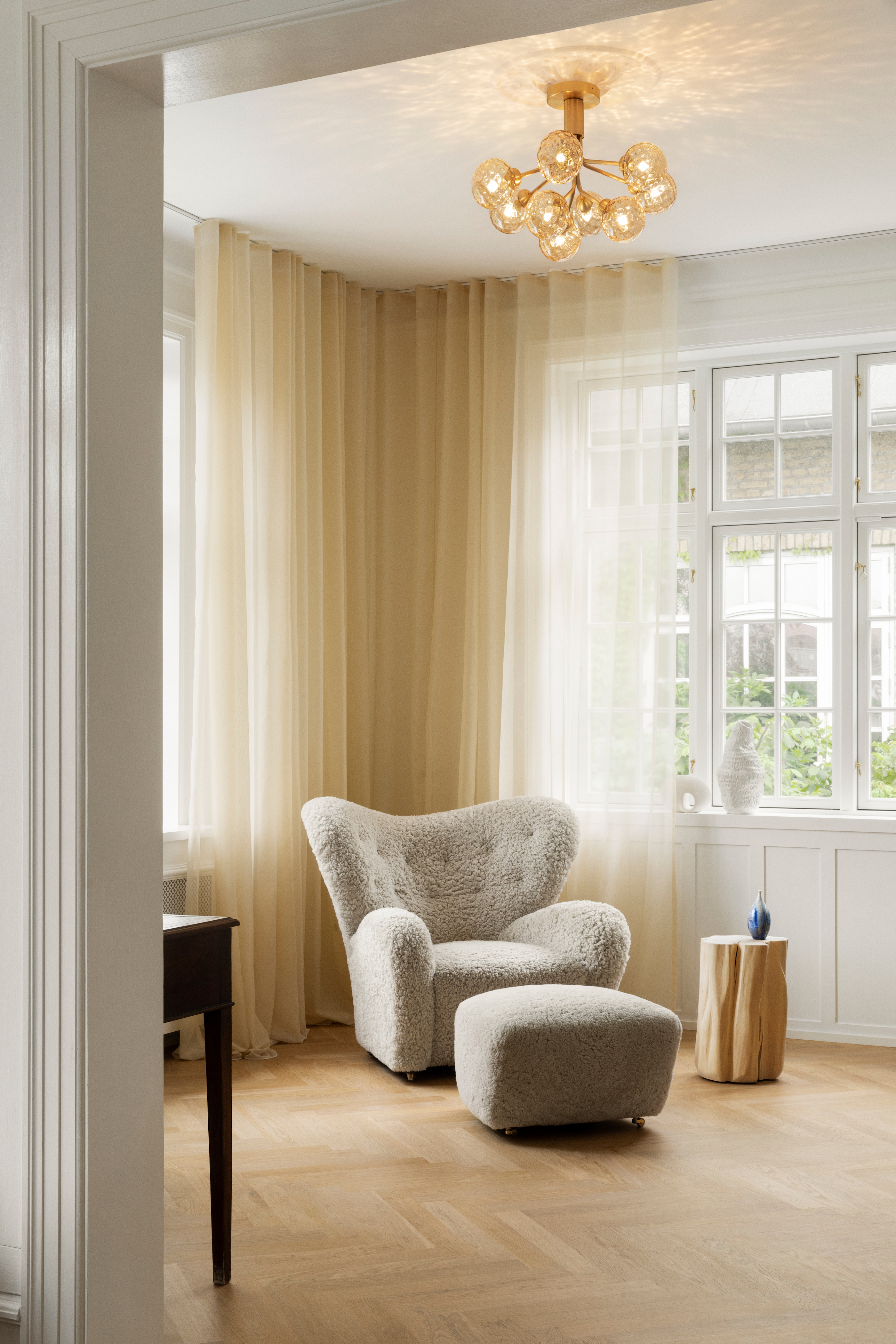 Apiales 9 Ceiling Pendant