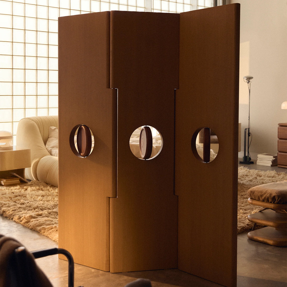 Tondo Screen