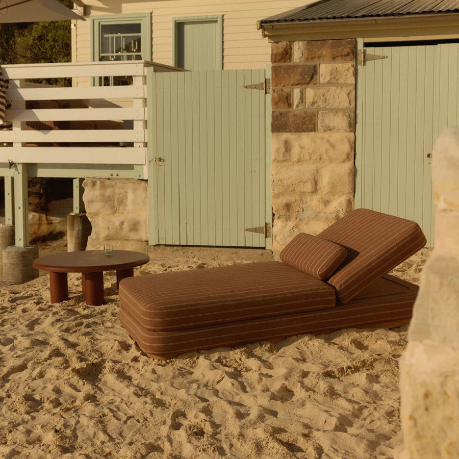 Stack Outdoor Sun Lounge