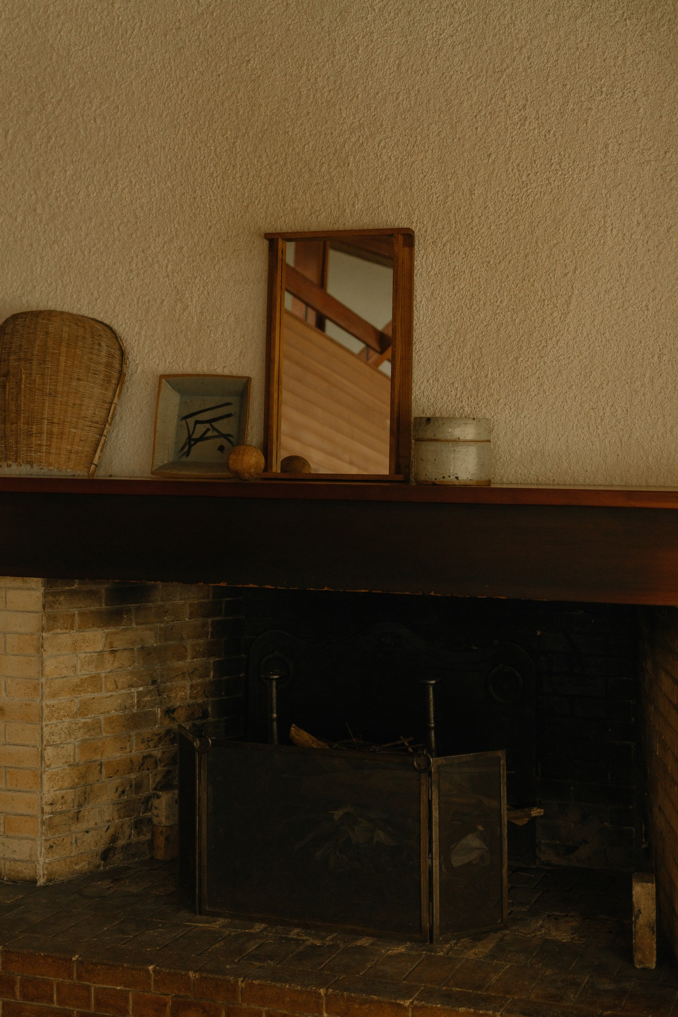 Symmetry Mirror Small