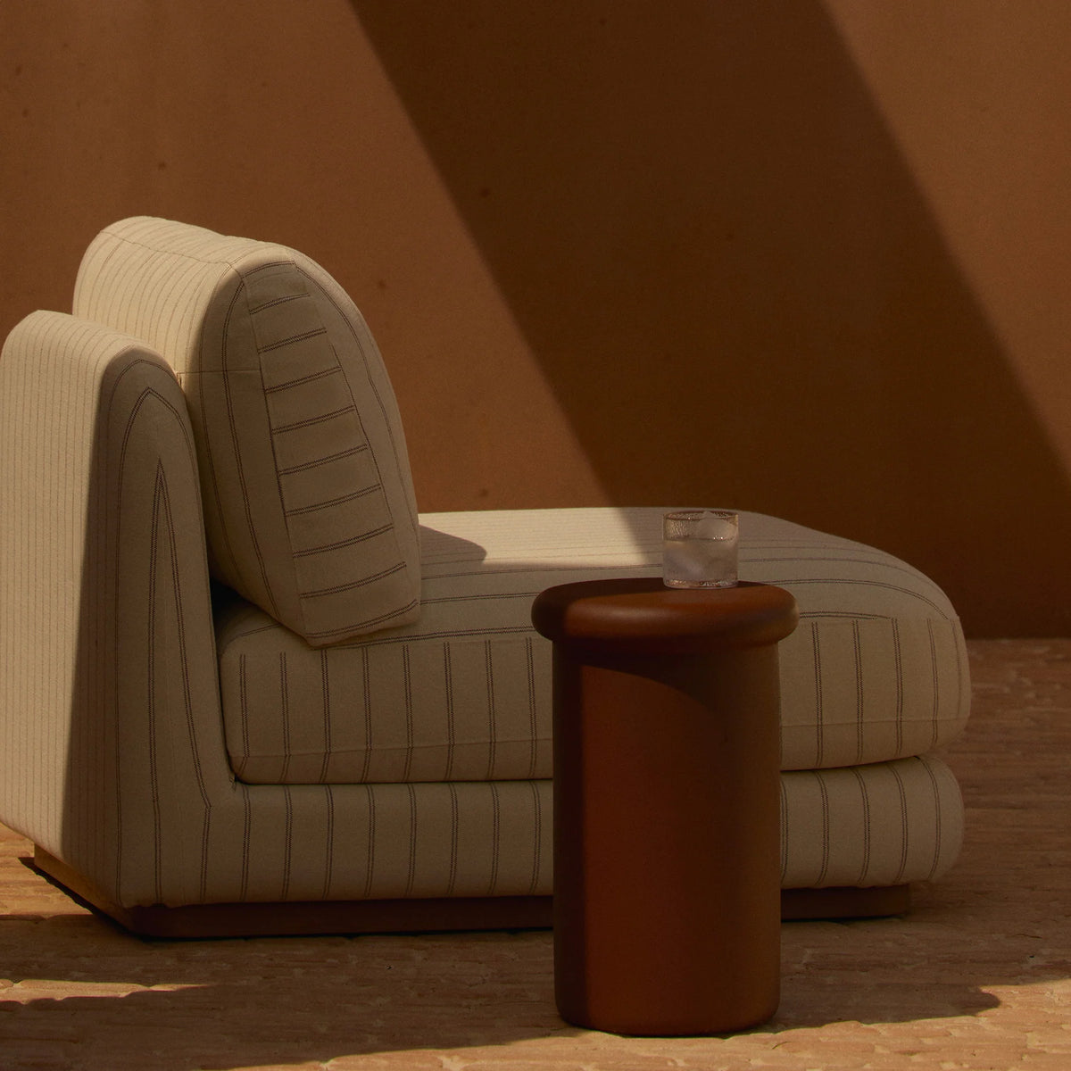 Stack Outdoor Lounge Chair