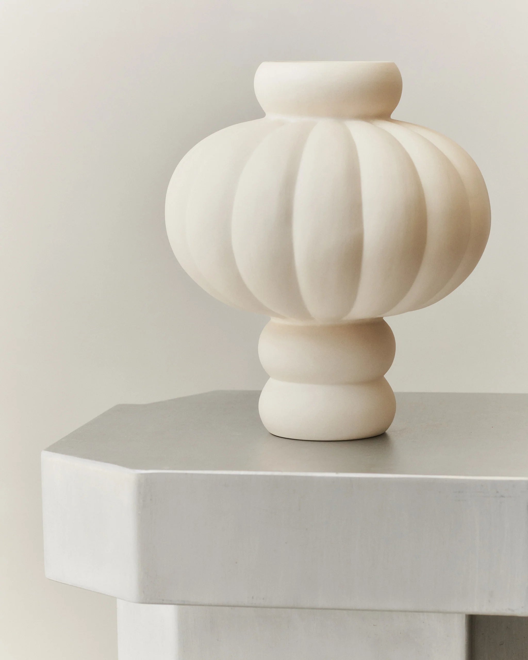 Balloon Vase 08 Ceramic