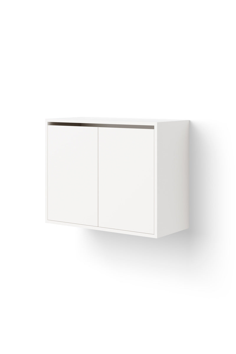 Cabinet Tall w. Doors