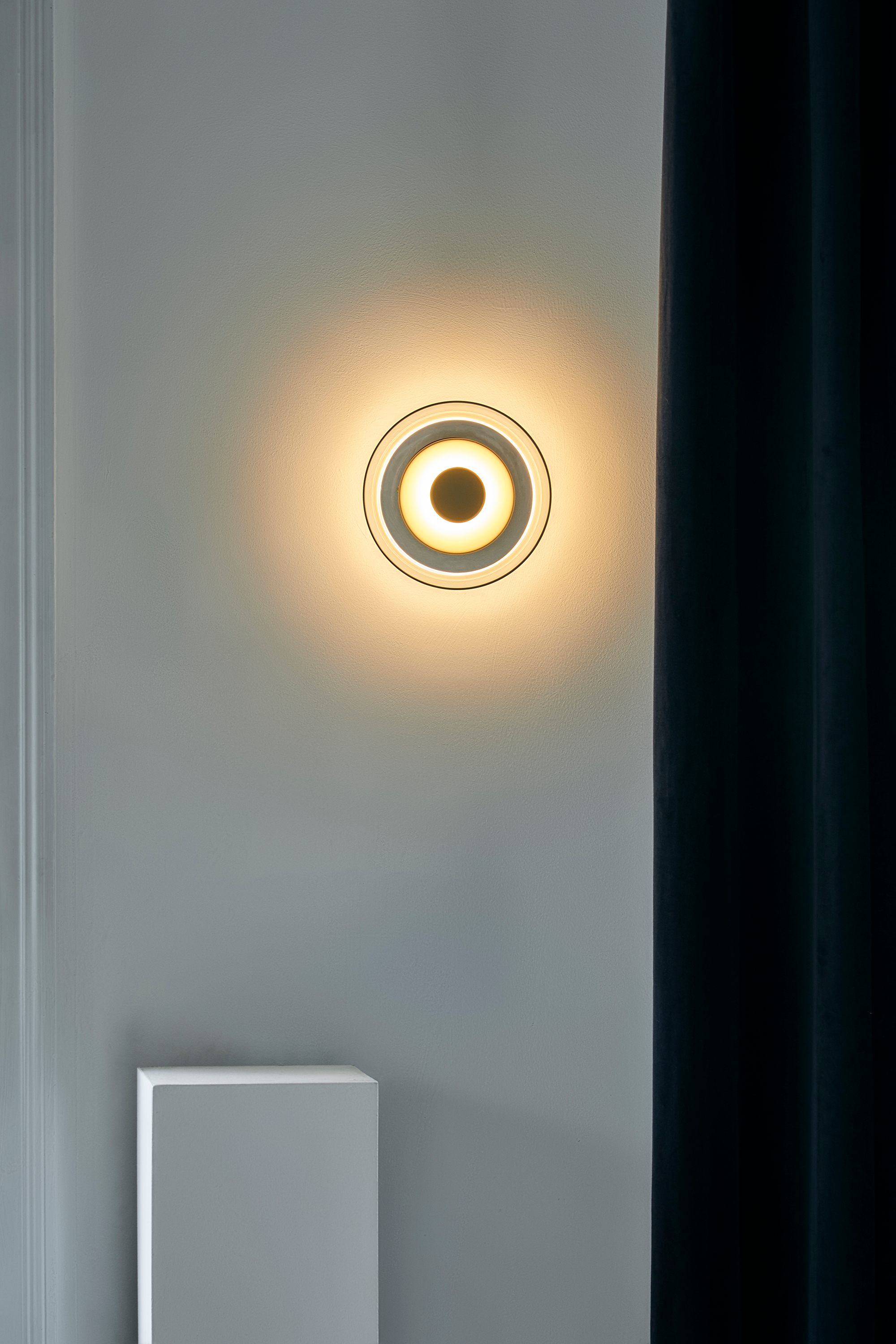 Blossi Wall Light