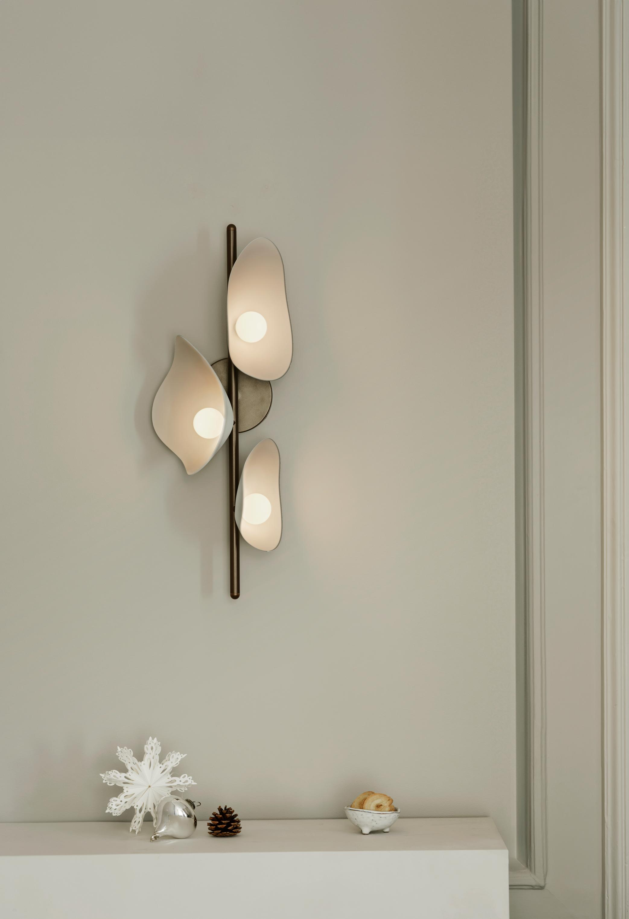 Florii 3 Wall