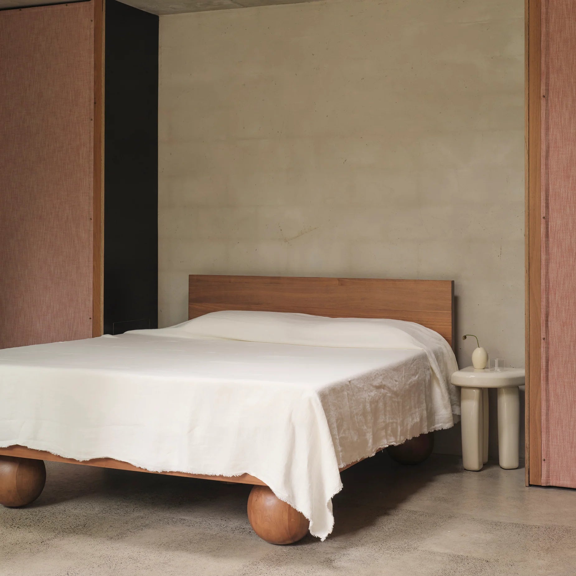 Yoko Super King Bed - Oak