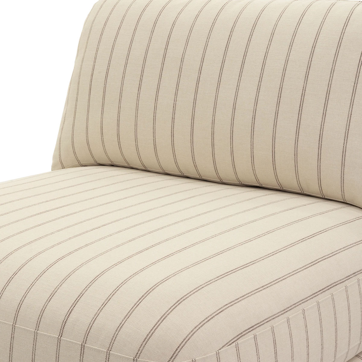 Stack Outdoor Lounge Chair