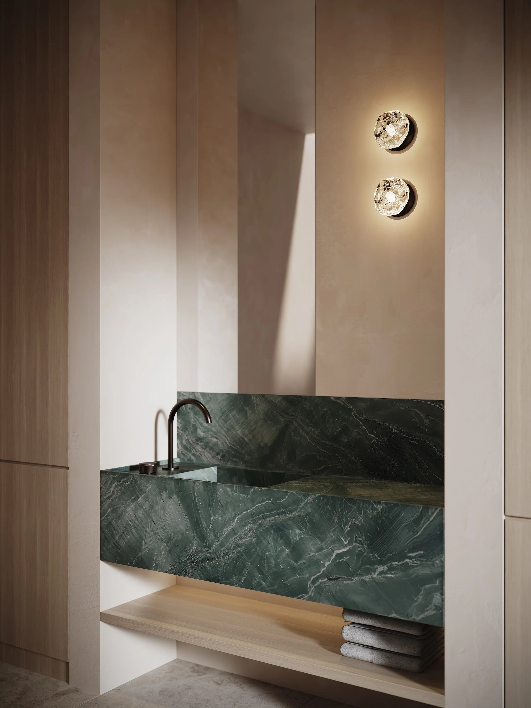 Flo Round Wall Light