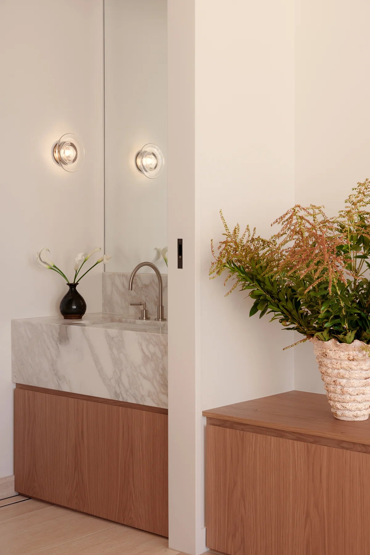 Sol Wall Light