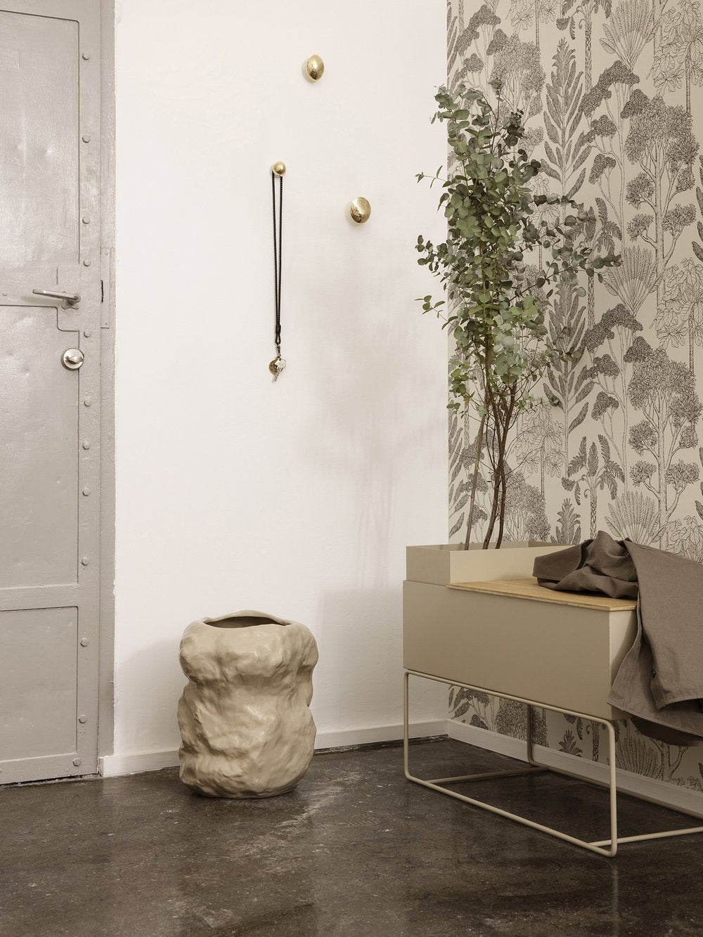 Tuck Vase - Cashmere