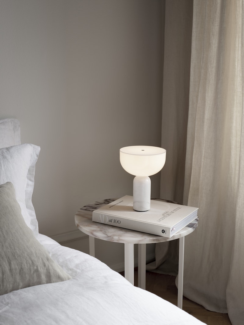 Kizu Portable Lamp - White Marble
