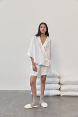 The Asymmetric Short Set - White