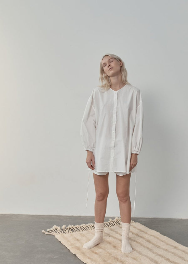 The Tie Back Set - White