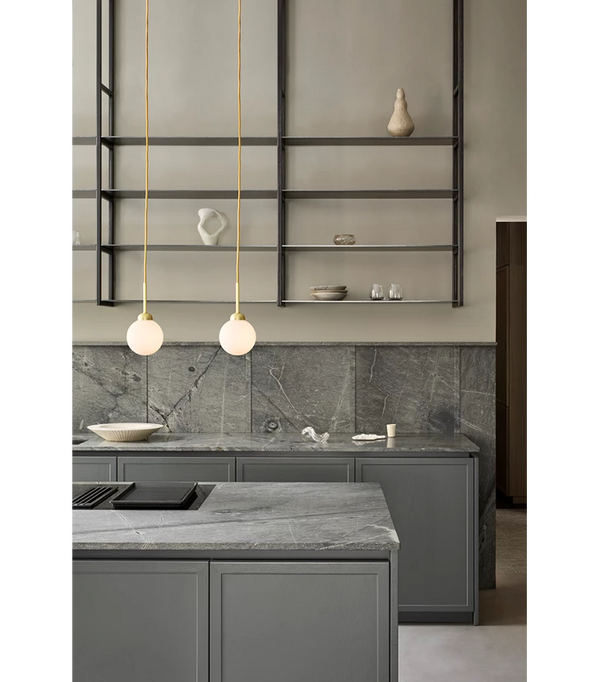 Apiales 1 - Brushed Brass / Opal